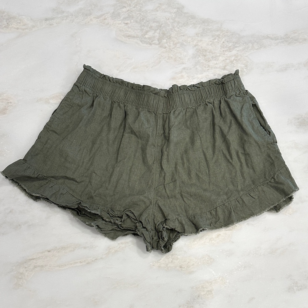 Aerie Olive Shorts with Ruffle Hem Size XL